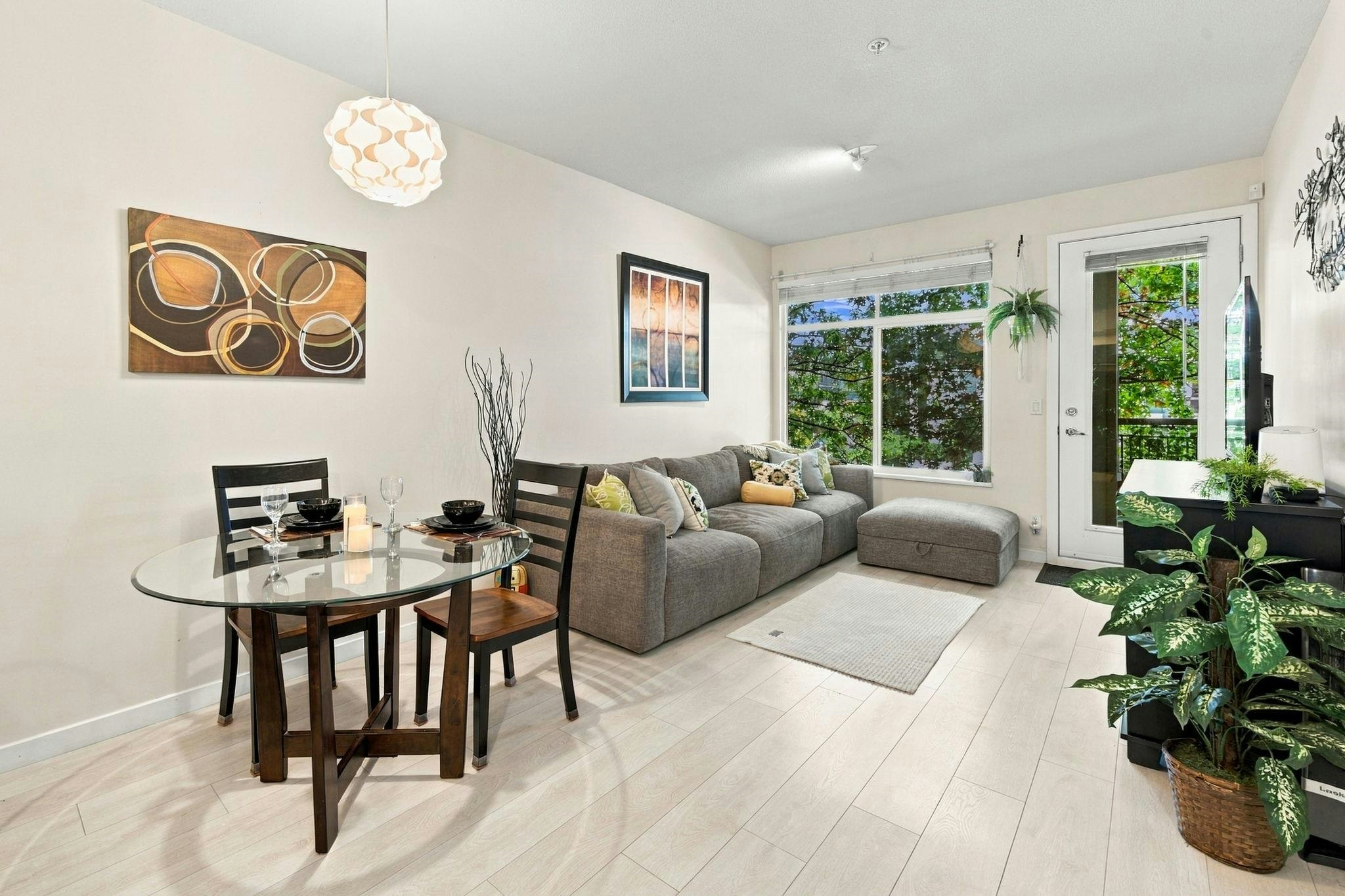 206-10499 University Drive, Surrey, BC, V3T 0A4