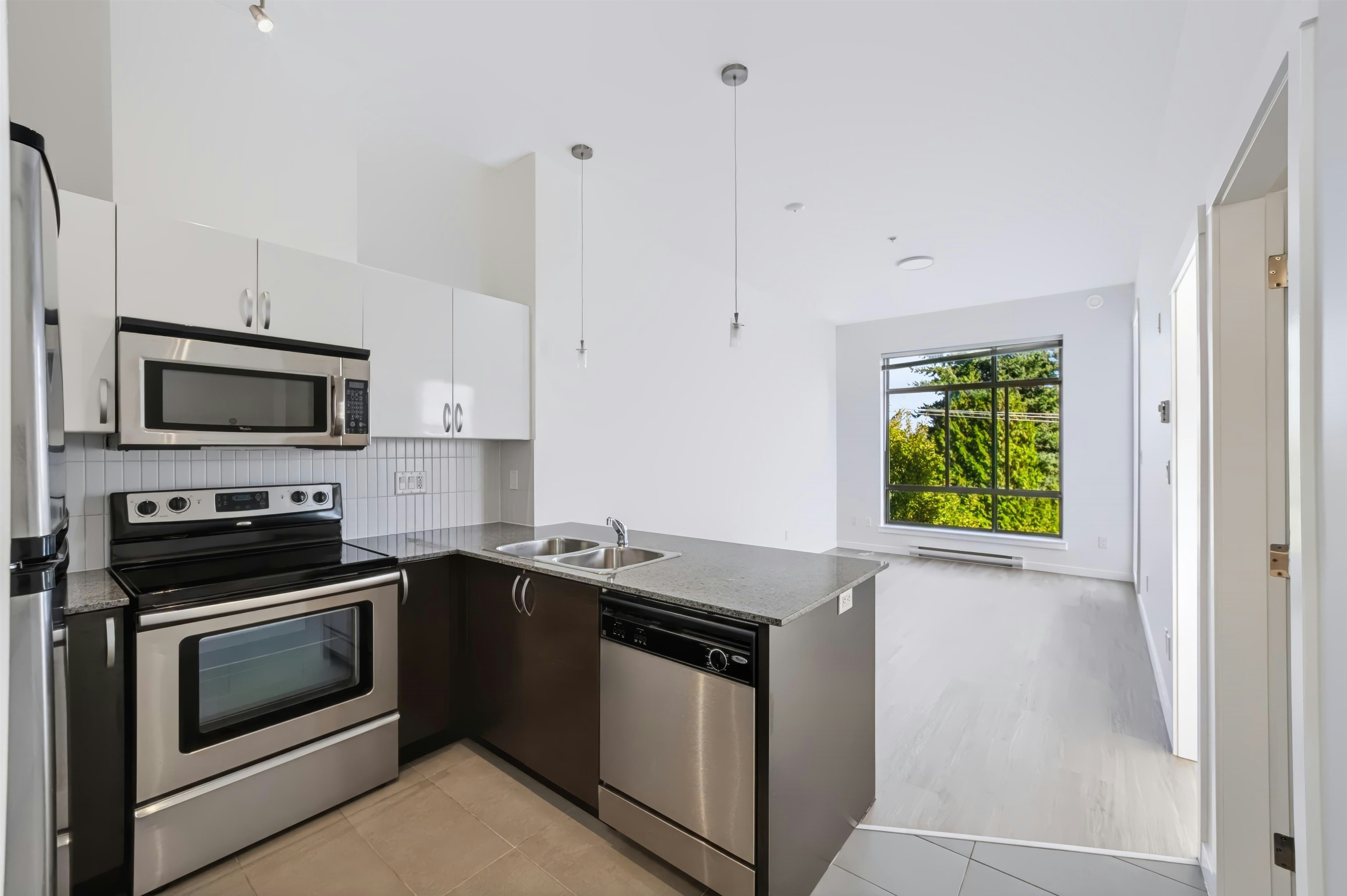 522-13789 107a Avenue, Surrey, BC, V3T 0B8 - 10