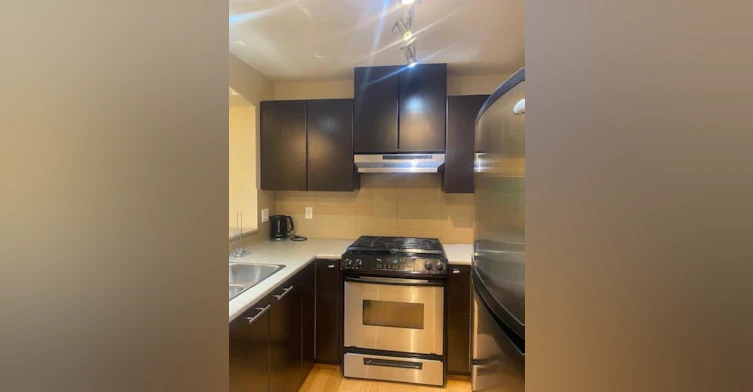 312-9319 University Crescent, Burnaby, BC, V5A 4Y5 - 7