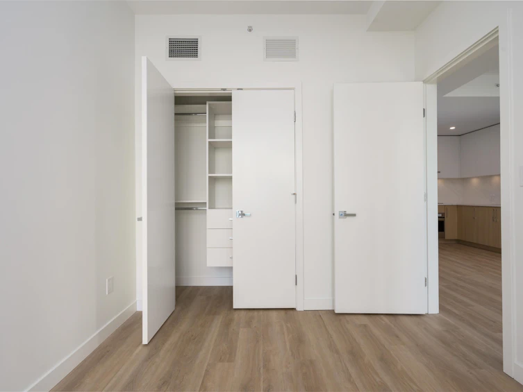 2807-9675 King George Boulevard, Surrey, BC, V3T 0T7 - 10