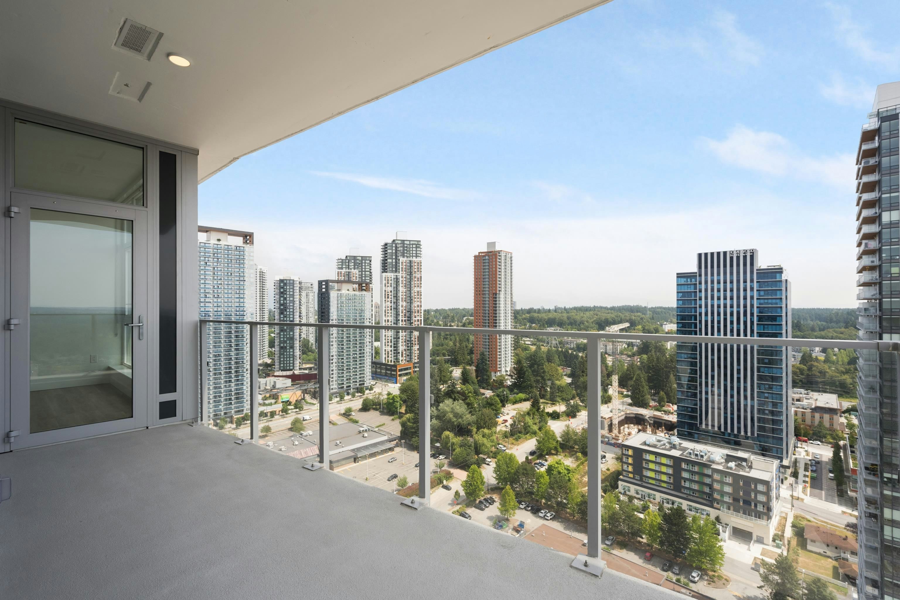 2807-9675 King George Boulevard, Surrey, BC, V3T 0T7 - 30