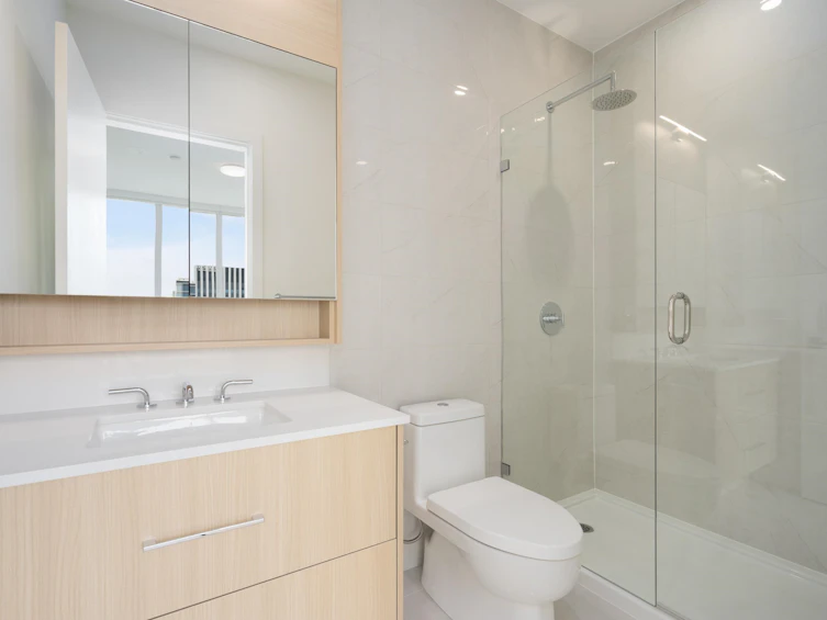 2807-9675 King George Boulevard, Surrey, BC, V3T 0T7 - 18