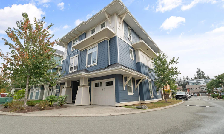 26-45290 Soowahlie Crescent