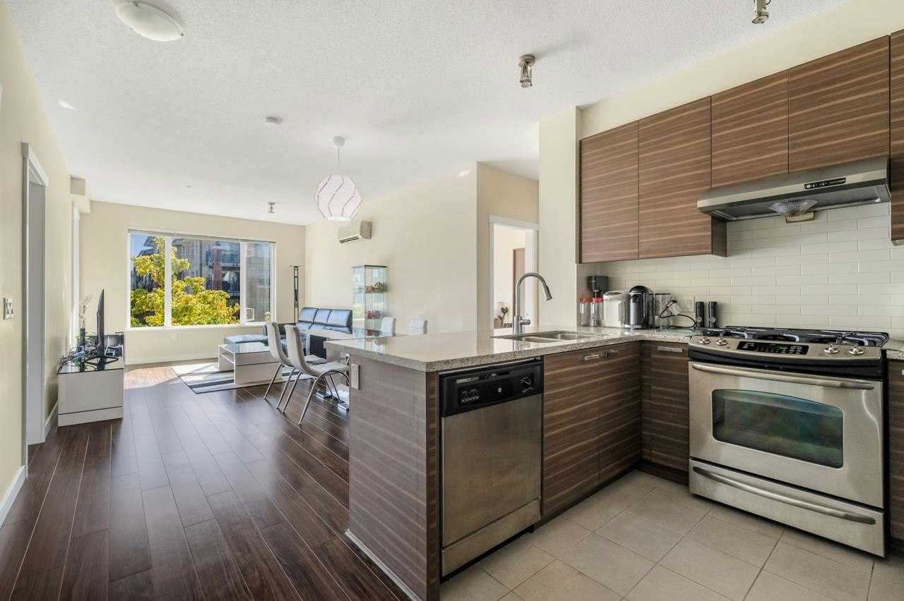 237-9399 Odlin Road, Richmond, BC, V6X 0J6 - 10
