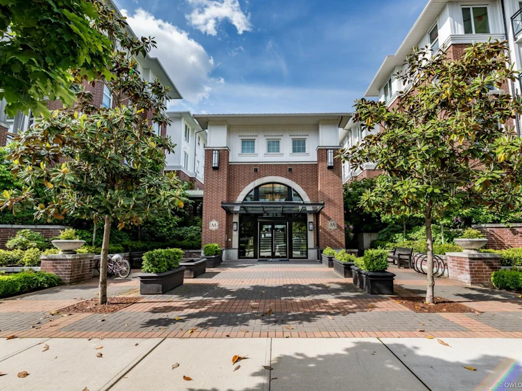 237-9399 Odlin Road, Richmond, BC, V6X 0J6