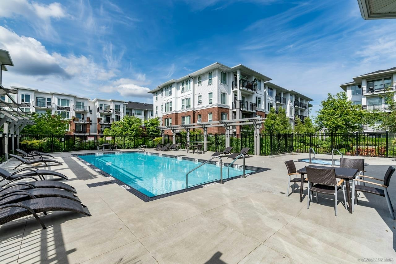 237-9399 Odlin Road, Richmond, BC, V6X 0J6 - 27