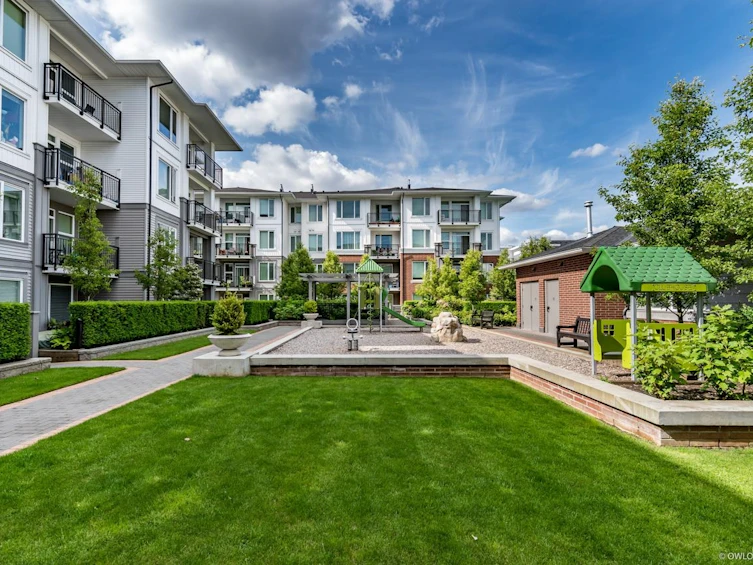 237-9399 Odlin Road, Richmond, BC, V6X 0J6 - 33