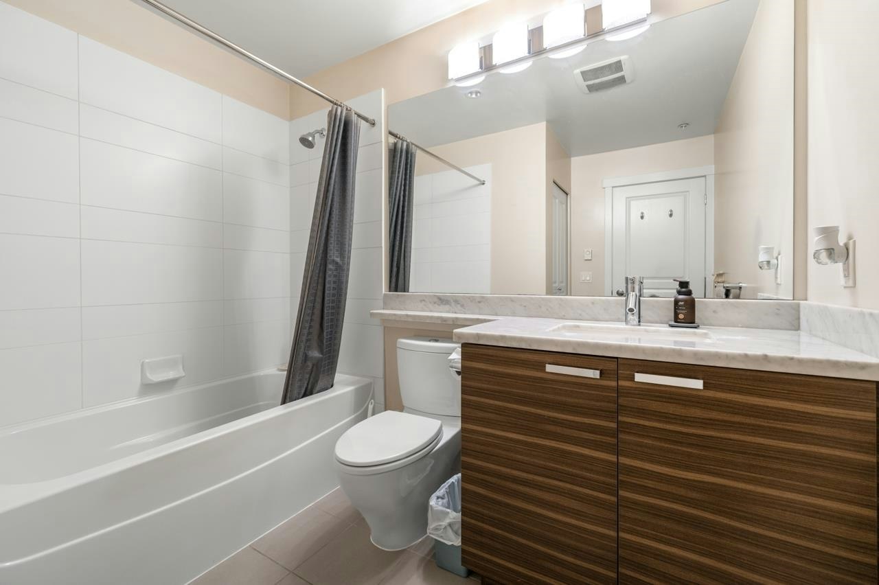 237-9399 Odlin Road, Richmond, BC, V6X 0J6 - 18