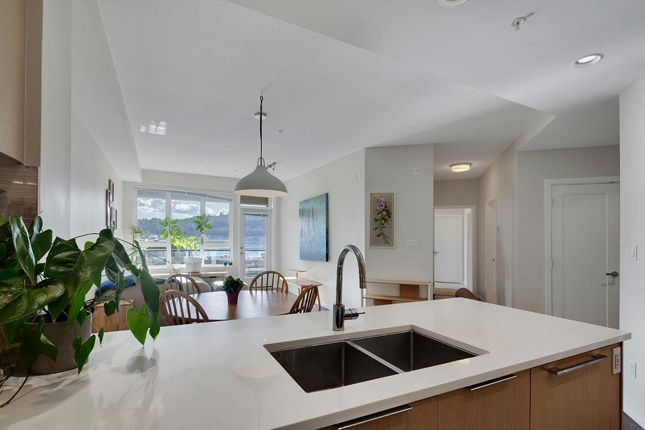 207-3825 Cates Landing Way, North Vancouver, BC, V7G 0A6 - 11
