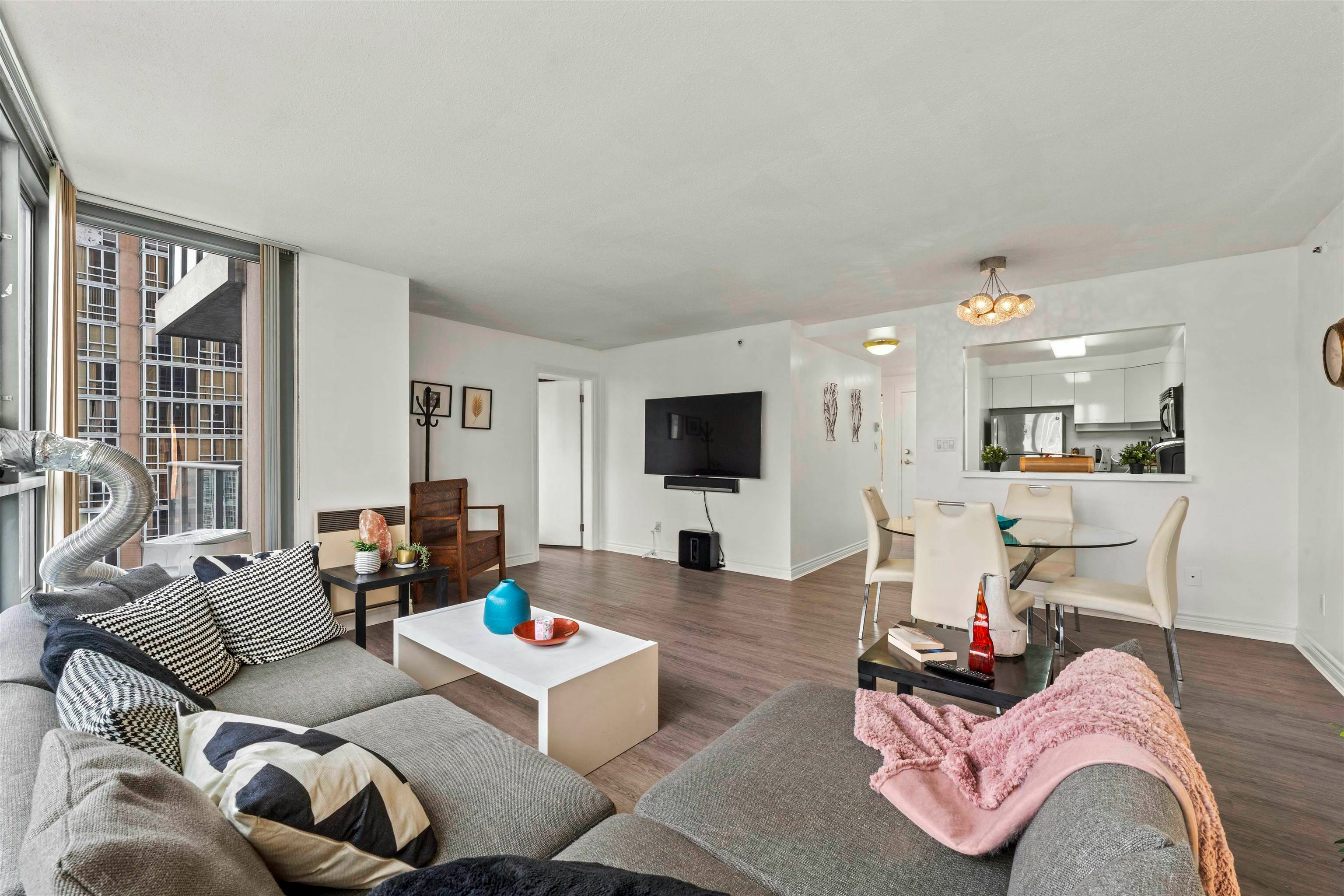 2102-930 Cambie Street, Vancouver, BC, V6B 5X6