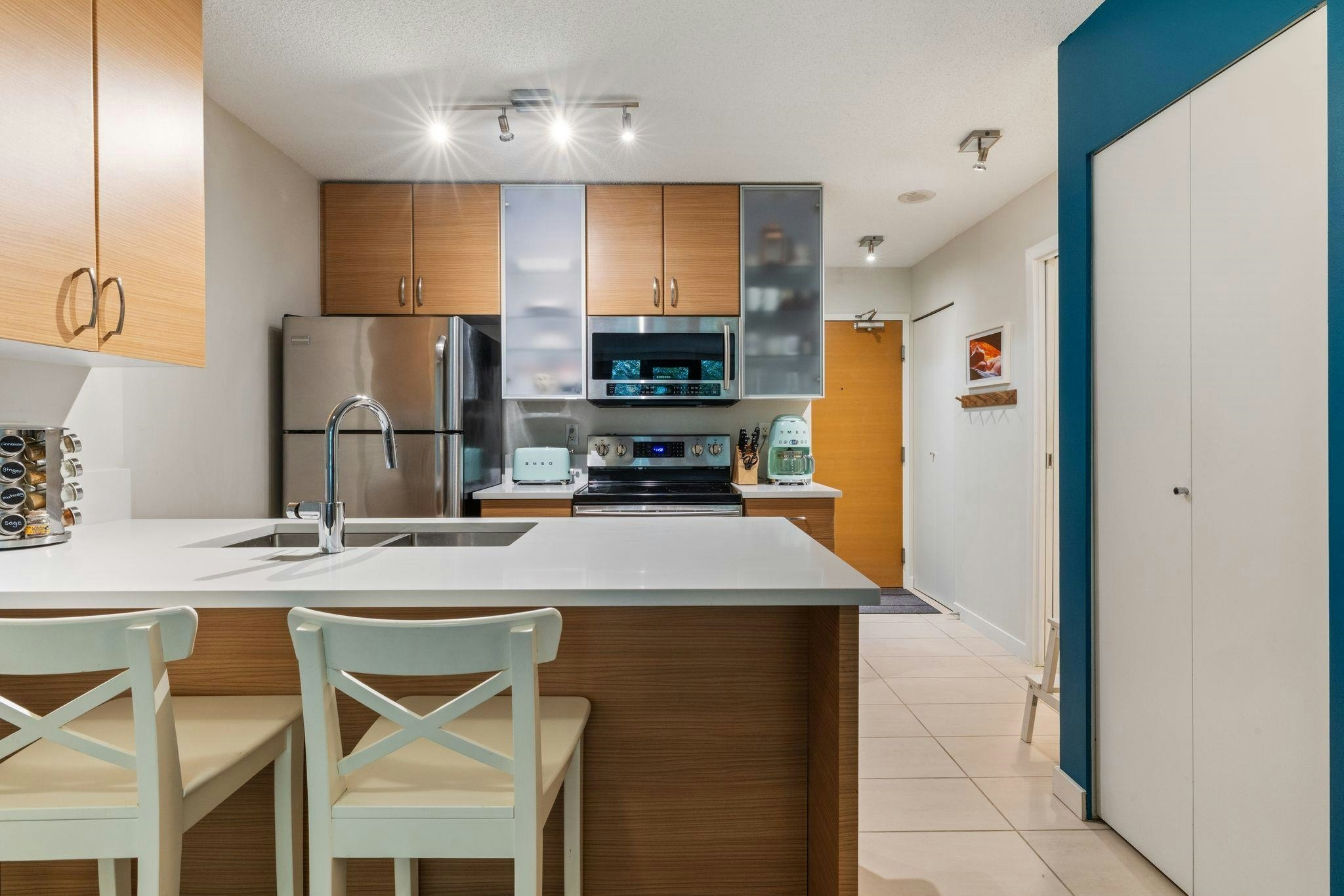306-977 Mainland Street, Vancouver, BC, V6B 1T2 - 7
