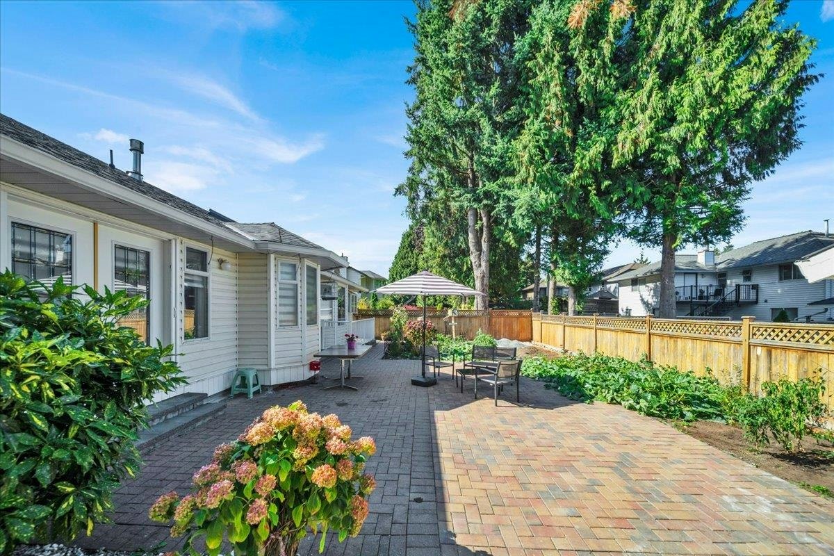 15747 92a Avenue, Surrey, BC, V4N 3B1 - 32