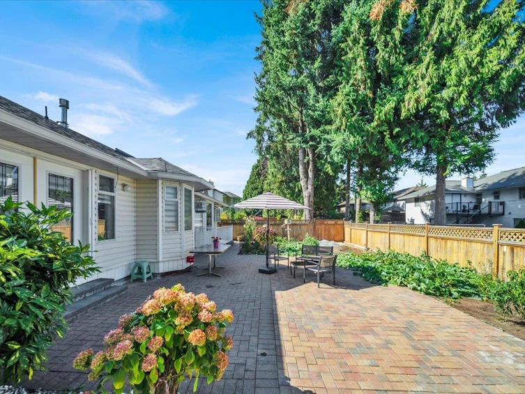 15747 92a Avenue, Surrey, BC, V4N 3B1 - 32