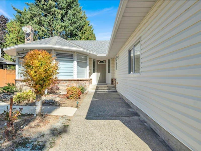 15747 92a Avenue - 3