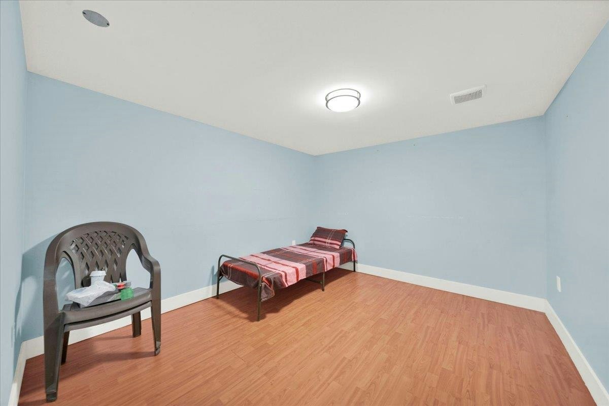 15747 92a Avenue, Surrey, BC, V4N 3B1 - 19