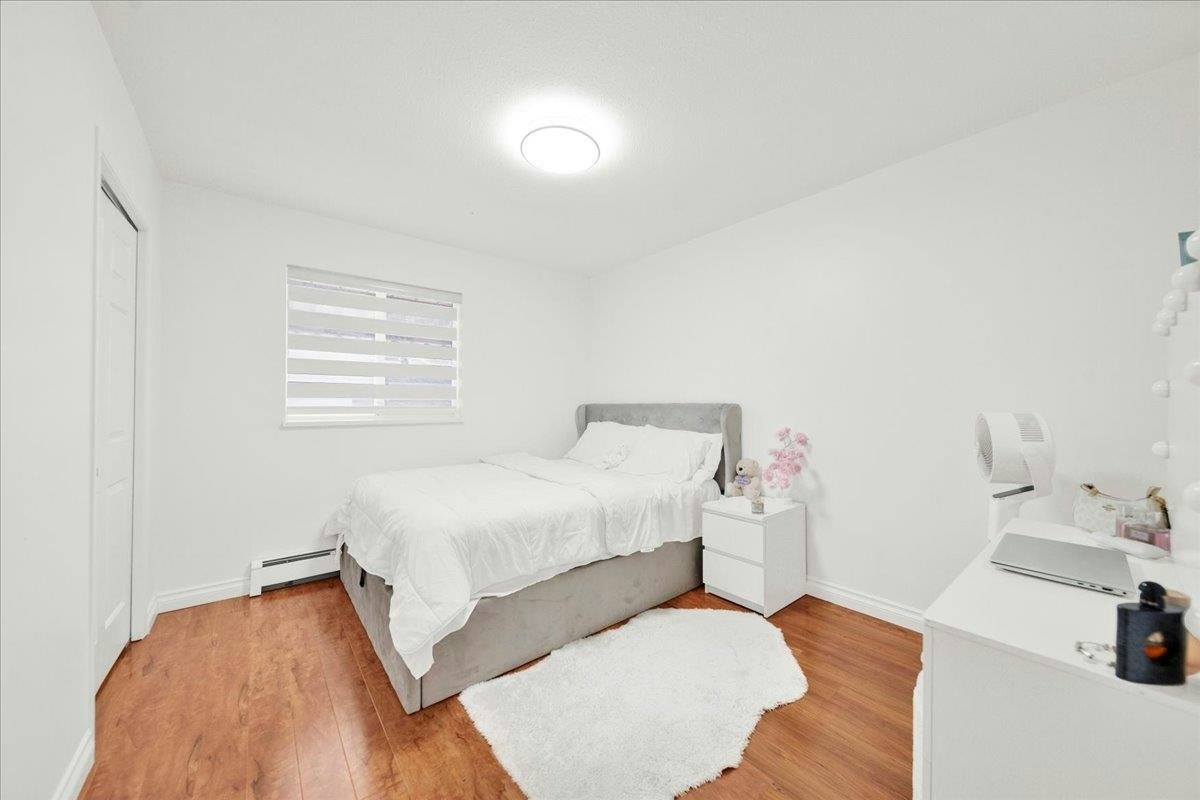 15747 92a Avenue, Surrey, BC, V4N 3B1 - 15