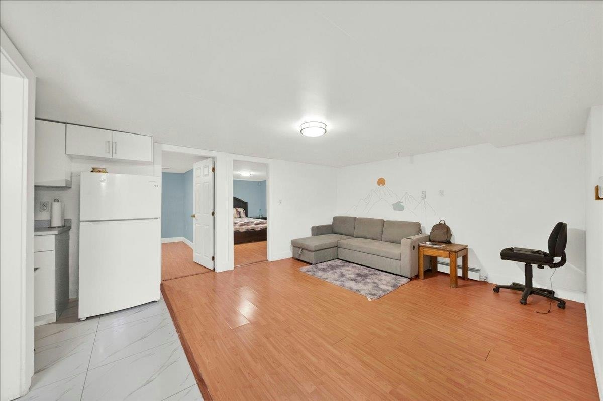 15747 92a Avenue, Surrey, BC, V4N 3B1 - 22