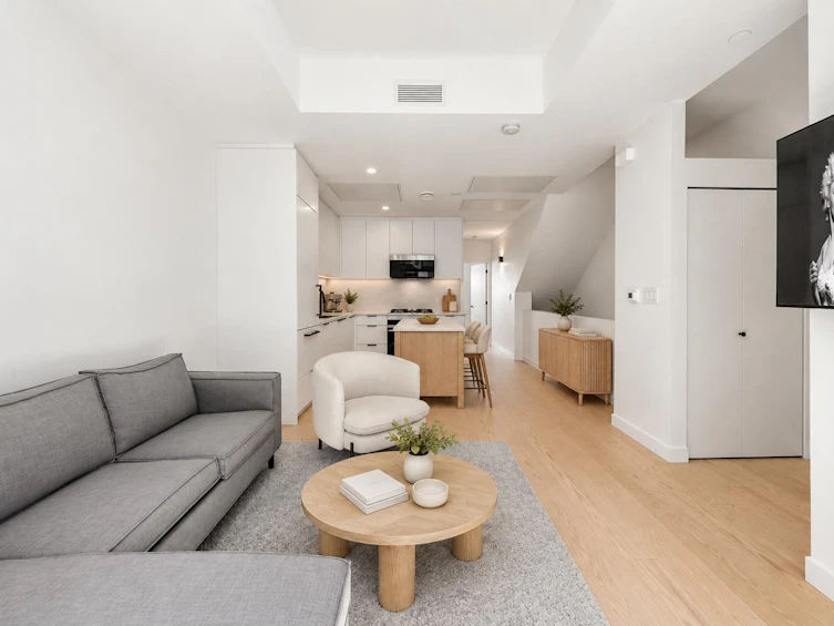 127-650 E 2nd Street, North Vancouver, BC, V7L 1E3 - 16