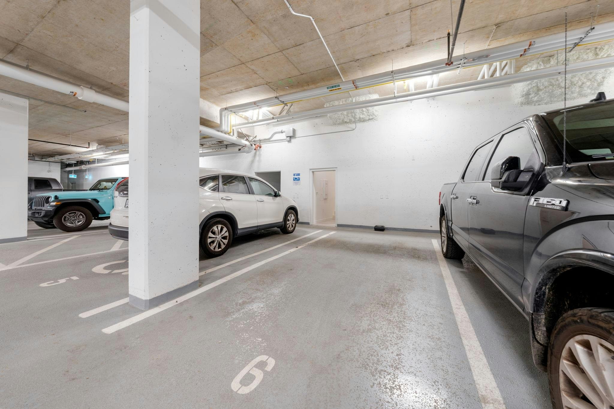 127-650 E 2nd Street, North Vancouver, BC, V7L 1E3 - 32