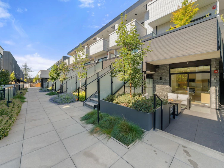 127-650 E 2nd Street, North Vancouver, BC, V7L 1E3 - 31