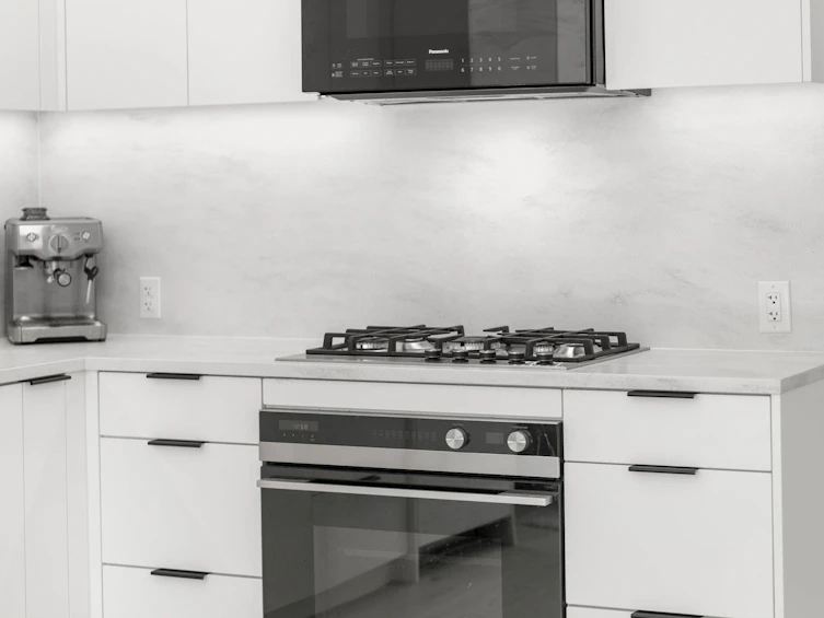 127-650 E 2nd Street, North Vancouver, BC, V7L 1E3 - 9