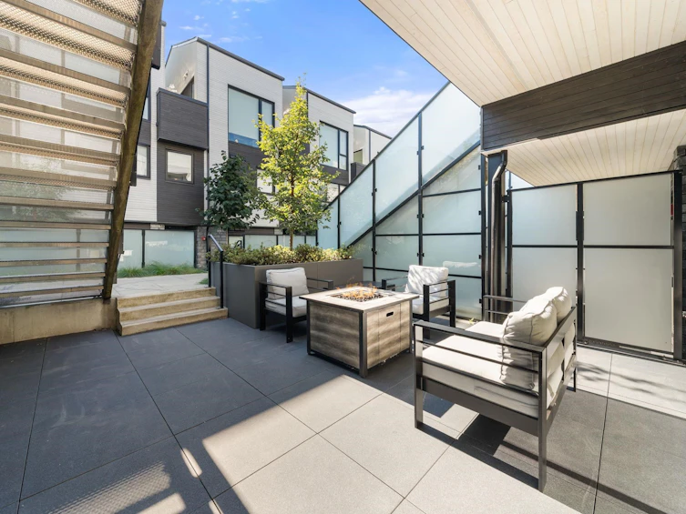 127-650 E 2nd Street, North Vancouver, BC, V7L 1E3 - 28