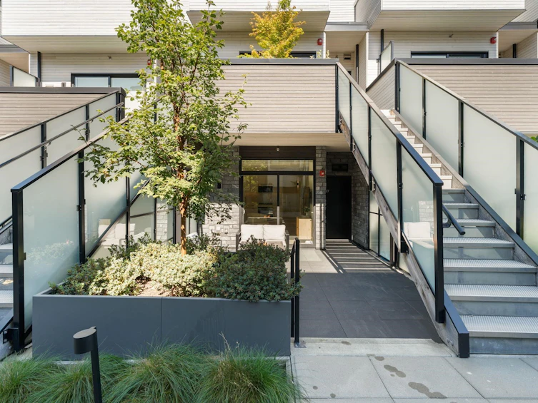 127-650 E 2nd Street, North Vancouver, BC, V7L 1E3 - 30