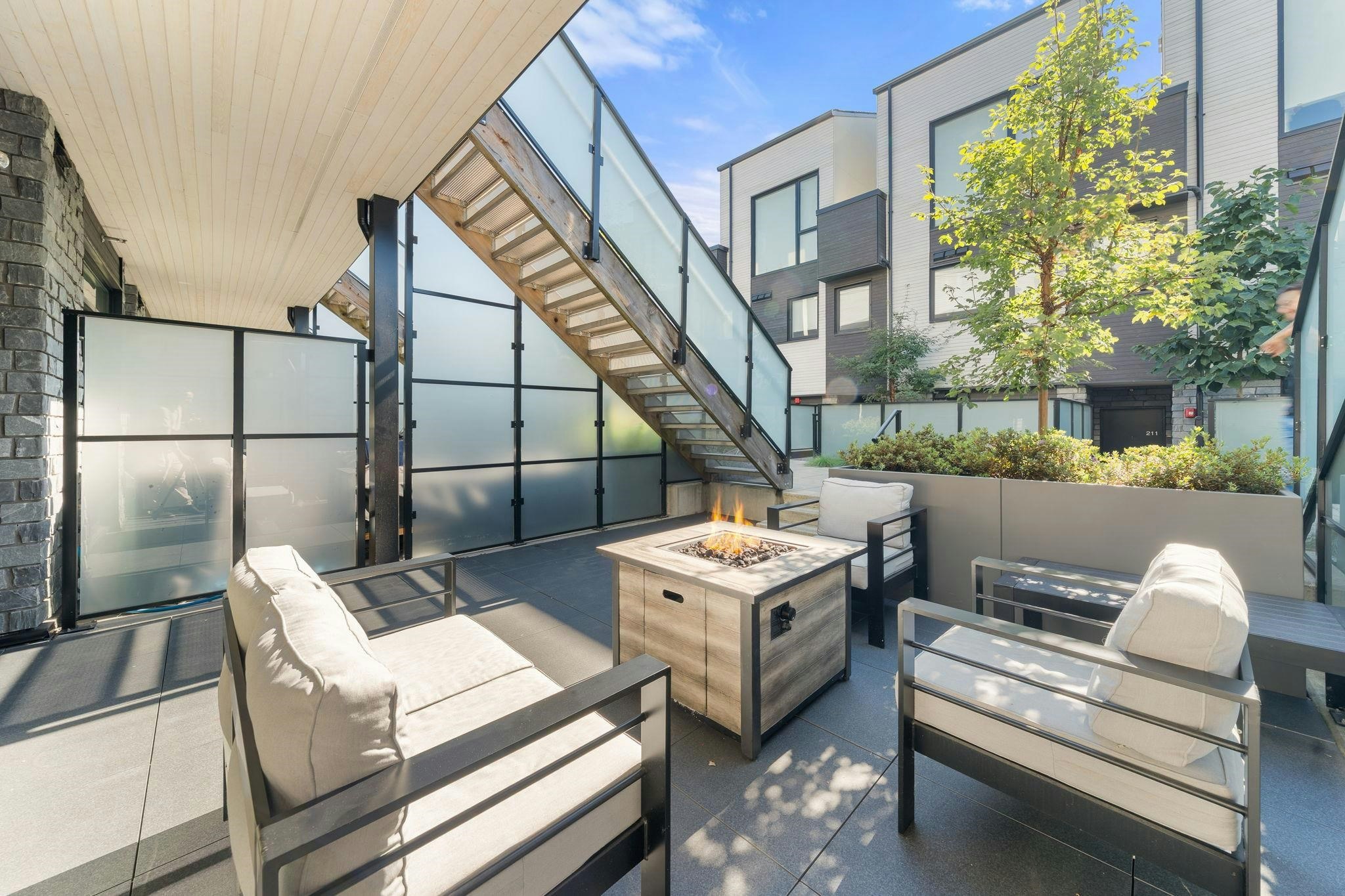 127-650 E 2nd Street, North Vancouver, BC, V7L 1E3 - 26