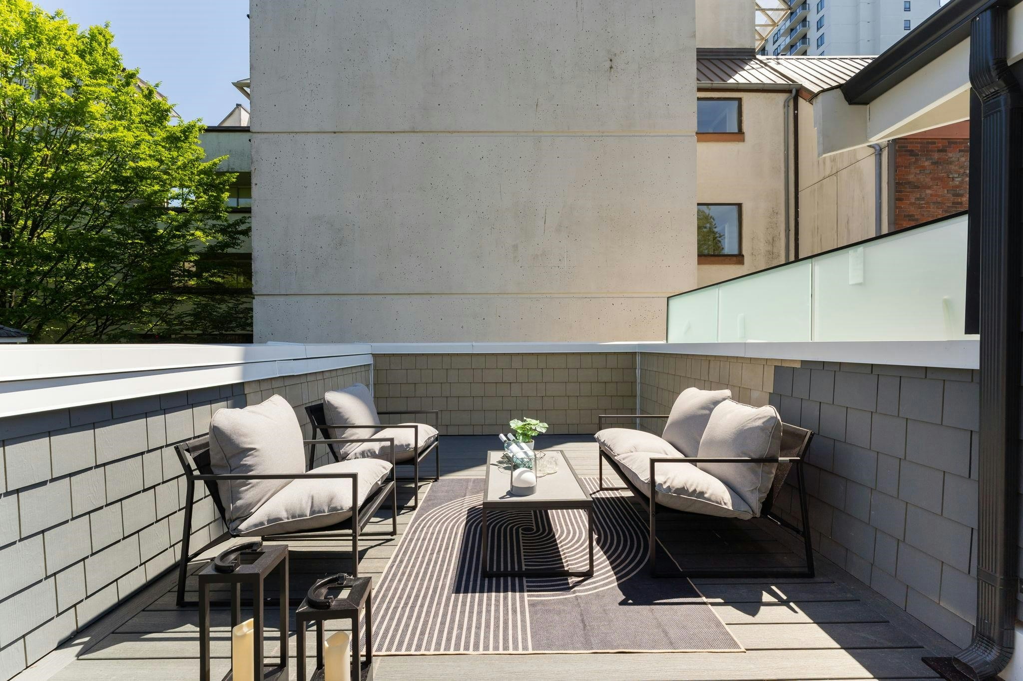 1685 Nelson Street, Vancouver, BC, V6G 1M3 - 36