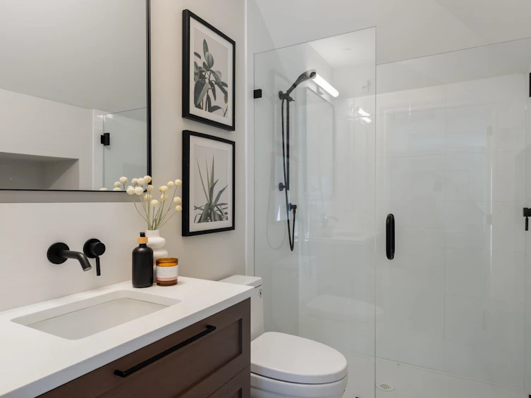 1685 Nelson Street, Vancouver, BC, V6G 1M3 - 29