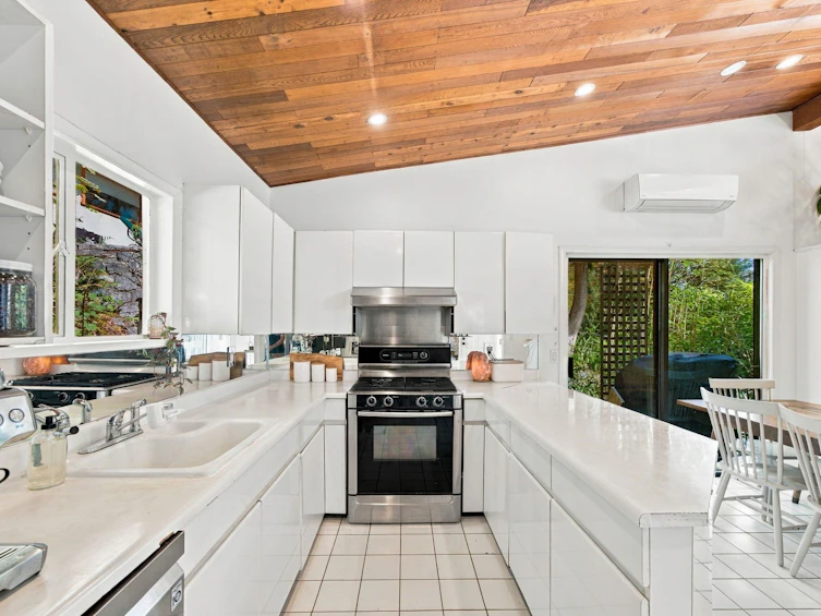 2787 Panorama Drive, North Vancouver, BC, V7G 1V7 - 9