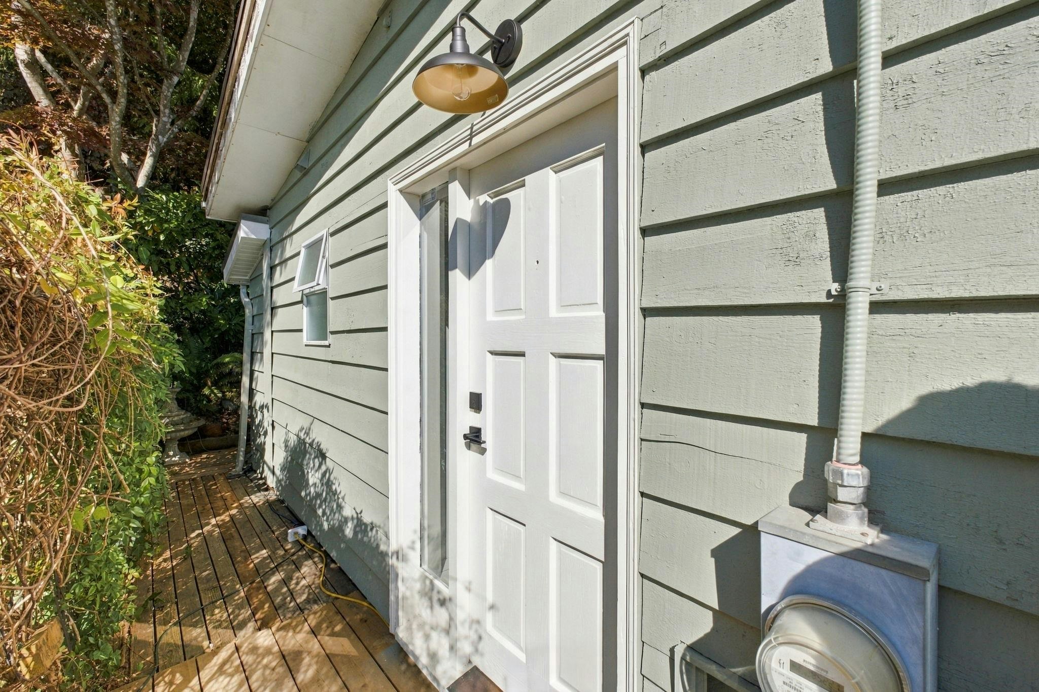 2787 Panorama Drive, North Vancouver, BC, V7G 1V7 - 24