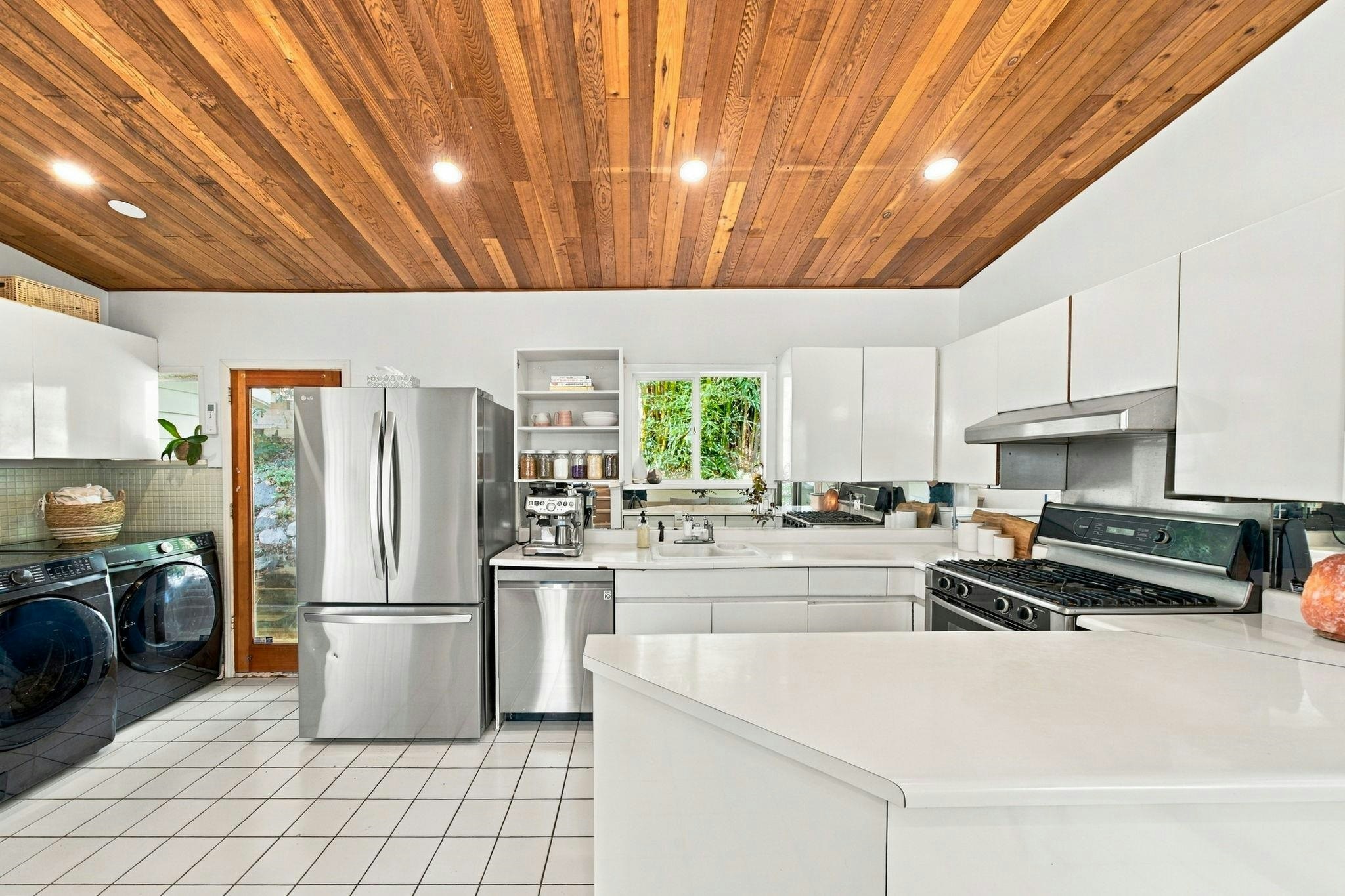 2787 Panorama Drive, North Vancouver, BC, V7G 1V7 - 13