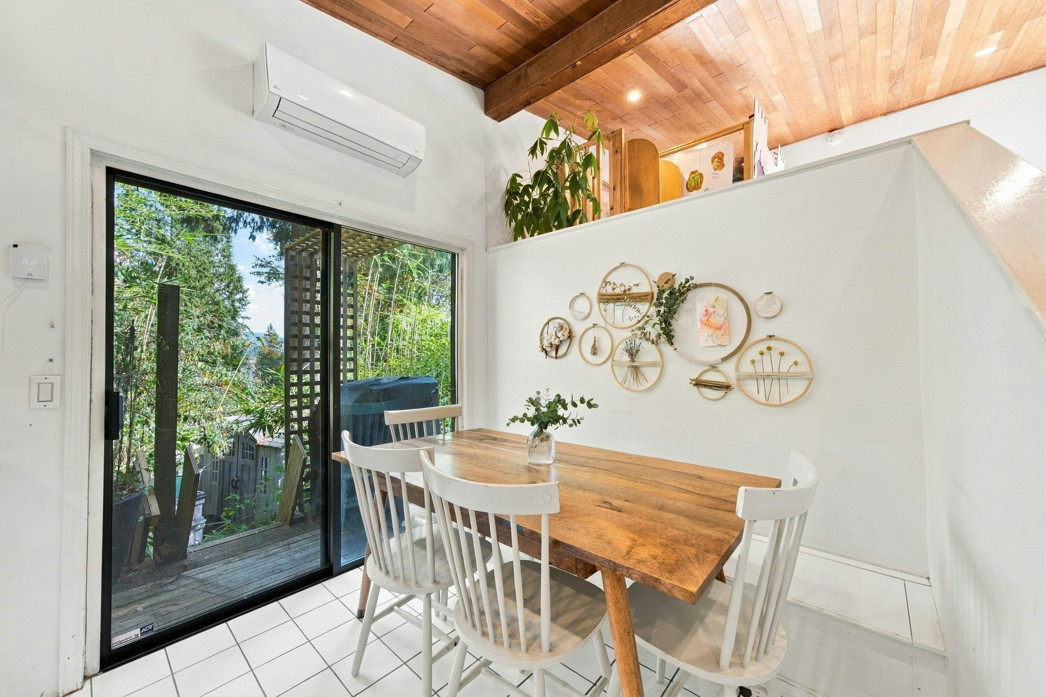 2787 Panorama Drive, North Vancouver, BC, V7G 1V7 - 11