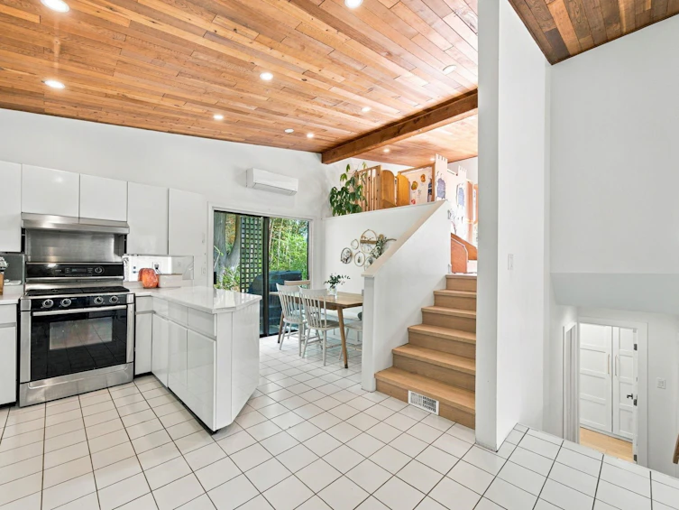2787 Panorama Drive, North Vancouver, BC, V7G 1V7 - 8