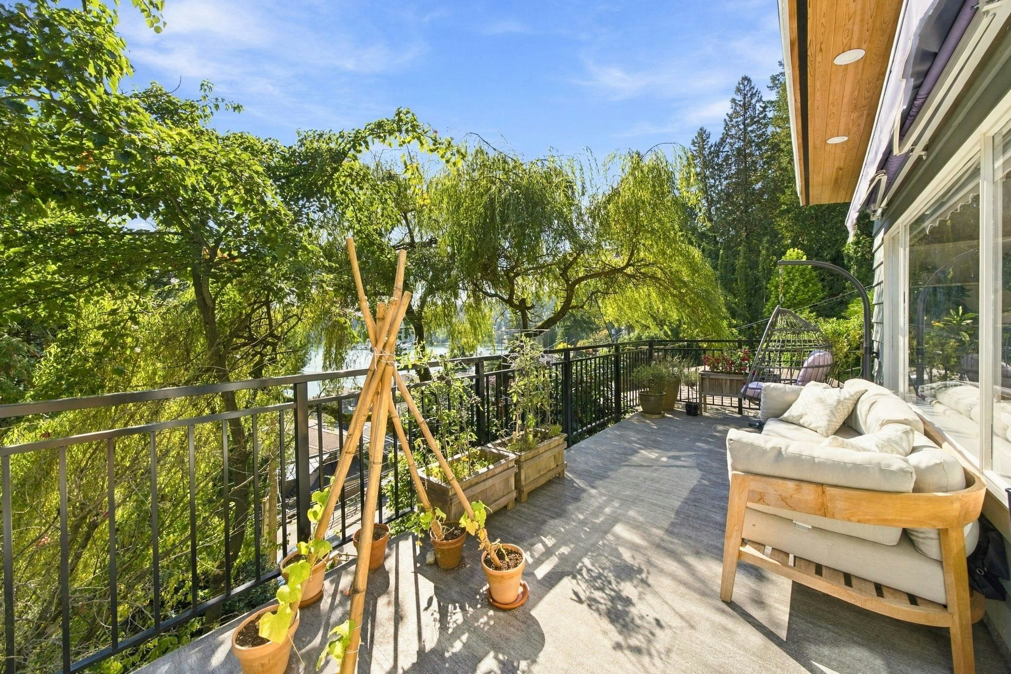 2787 Panorama Drive, North Vancouver, BC, V7G 1V7 - 22