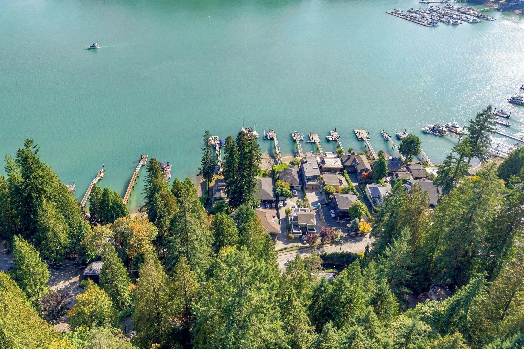 2787 Panorama Drive, North Vancouver, BC, V7G 1V7 - 37