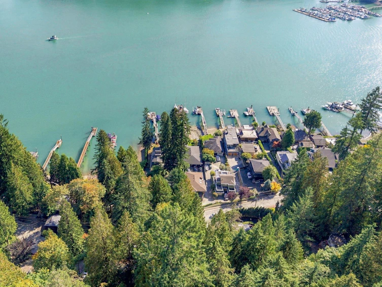 2787 Panorama Drive, North Vancouver, BC, V7G 1V7 - 37