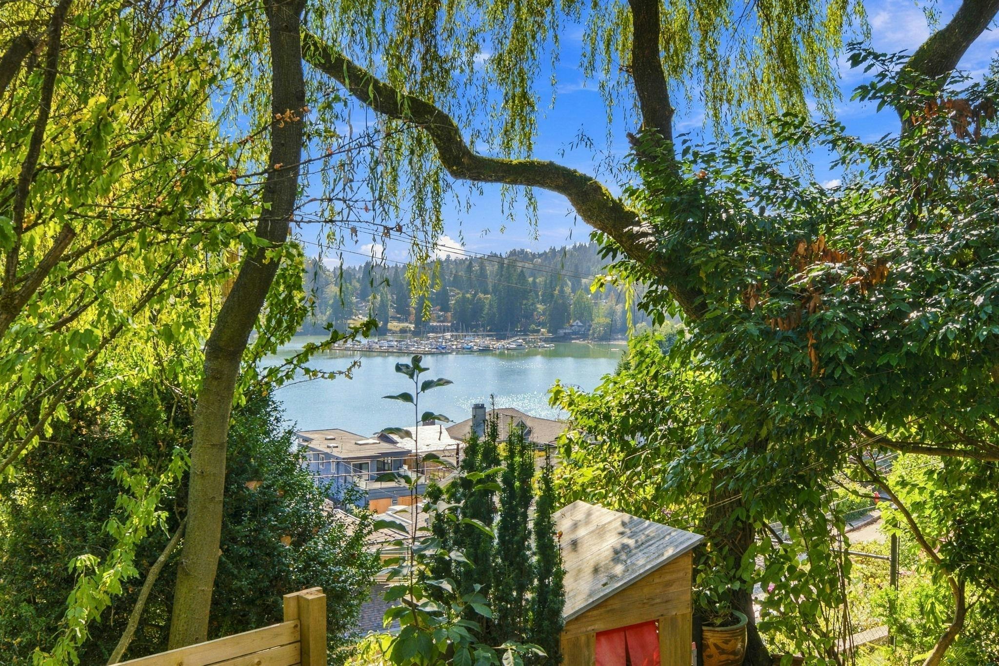 2787 Panorama Drive, North Vancouver, BC, V7G 1V7 - 25