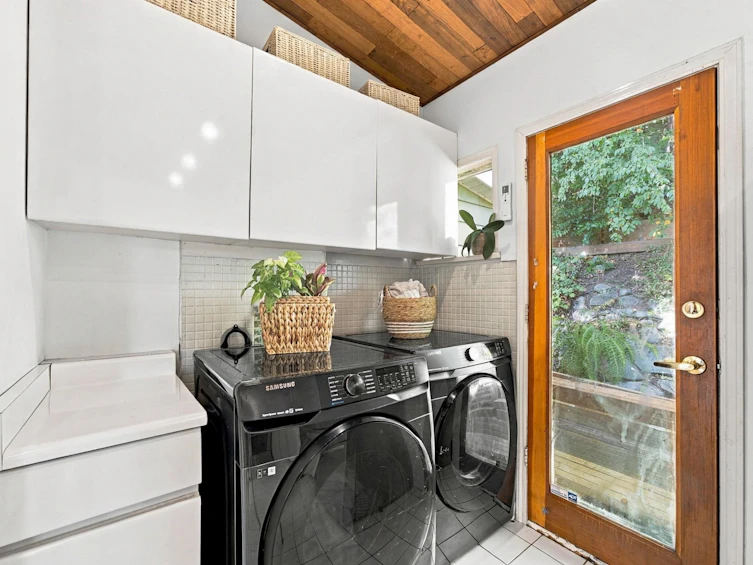 2787 Panorama Drive, North Vancouver, BC, V7G 1V7 - 14