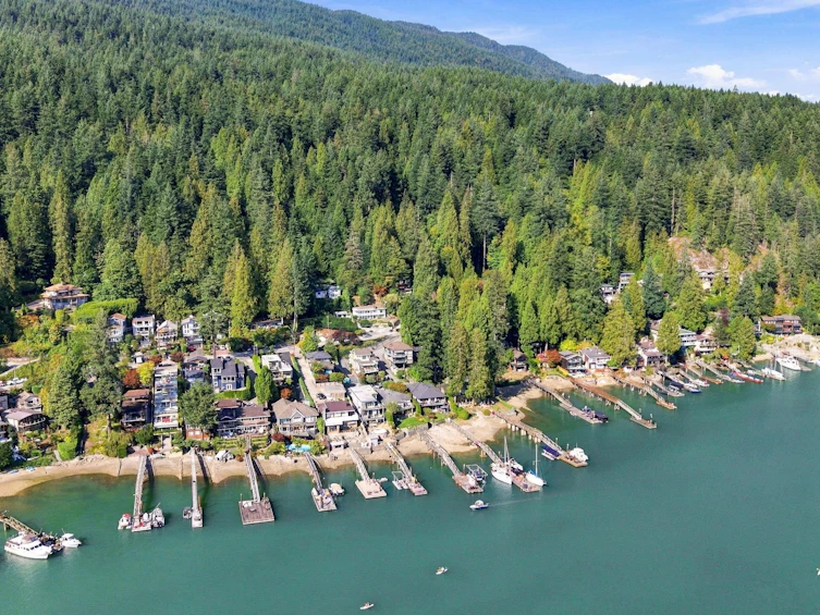 2787 Panorama Drive, North Vancouver, BC, V7G 1V7 - 34