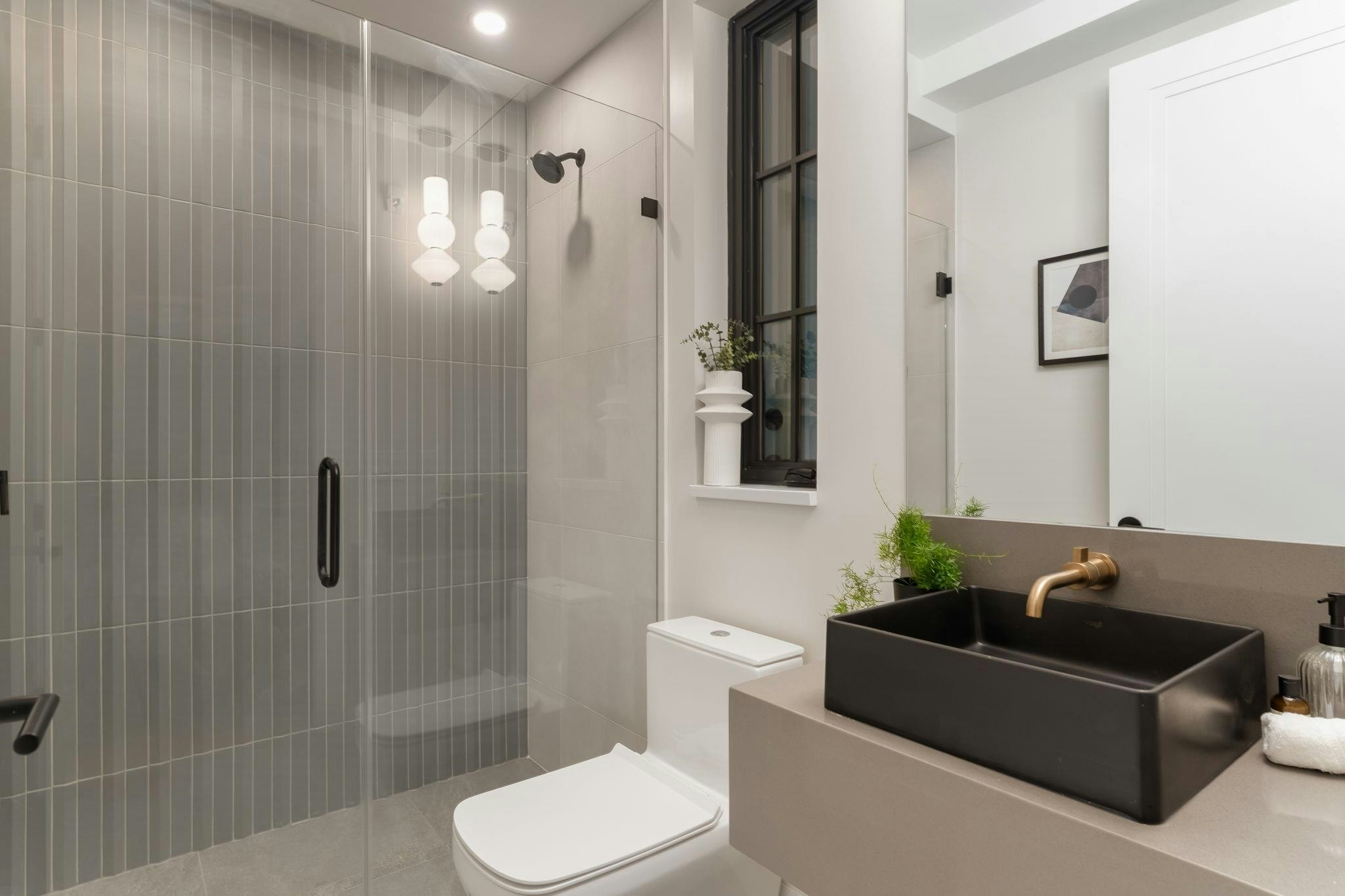 1683 Nelson Street, Vancouver, BC, V6G 1M3 - 31