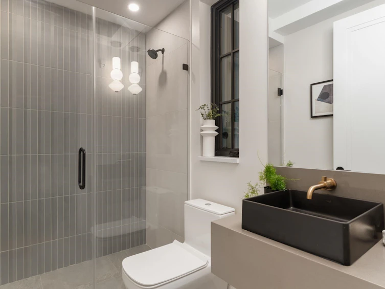 1683 Nelson Street, Vancouver, BC, V6G 1M3 - 31