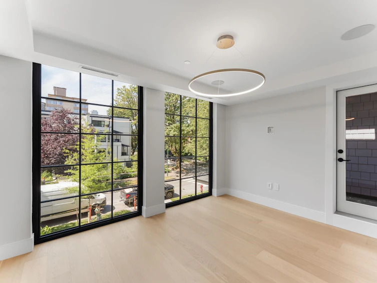 1683 Nelson Street, Vancouver, BC, V6G 1M3 - 10