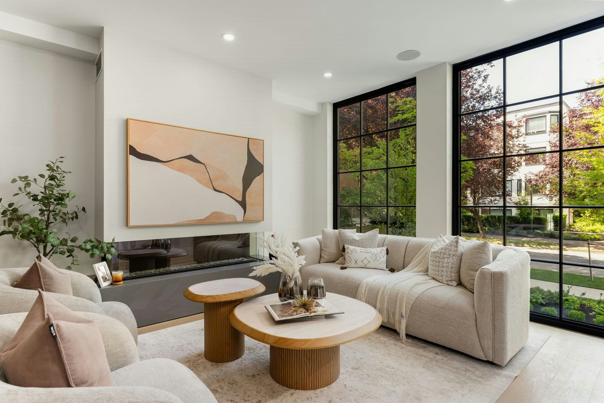 1683 Nelson Street, Vancouver, BC, V6G 1M3 - 9