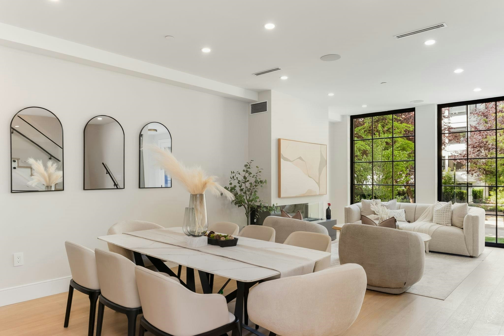 1683 Nelson Street, Vancouver, BC, V6G 1M3 - 17