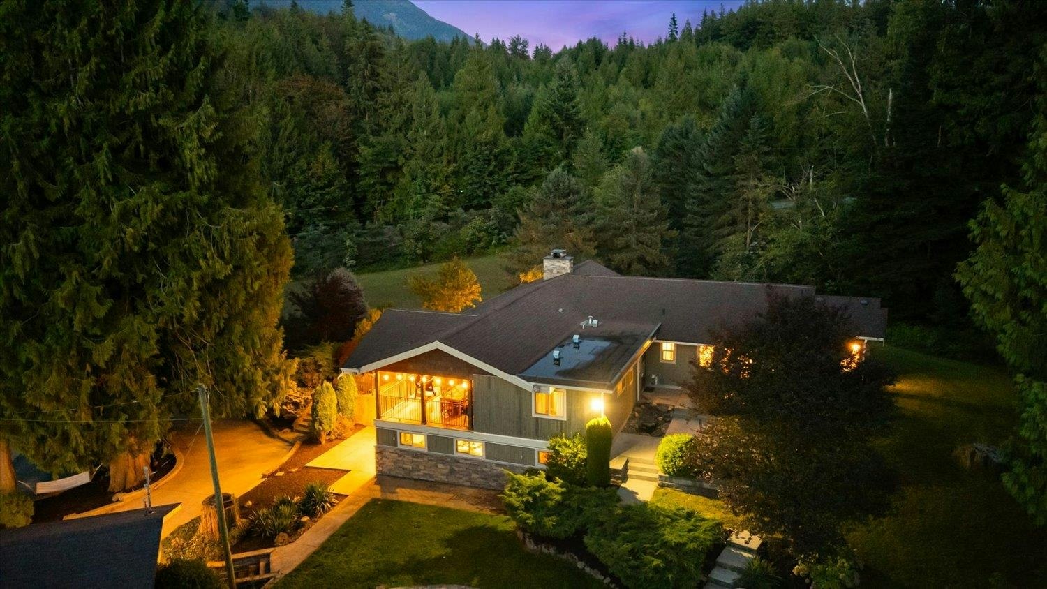 5471 Huston Road, Chilliwack, BC, V4Z 1E5 - 2