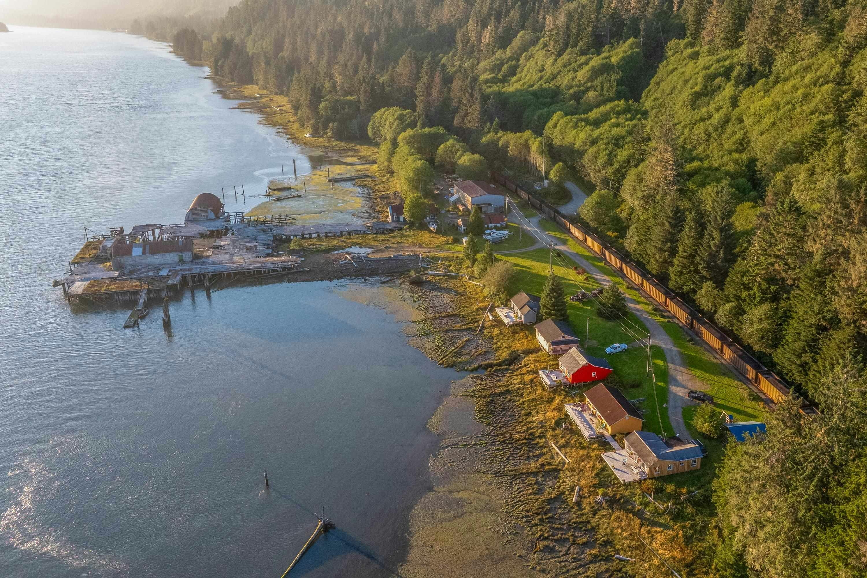 DL-44 Cassiar Drive - 2