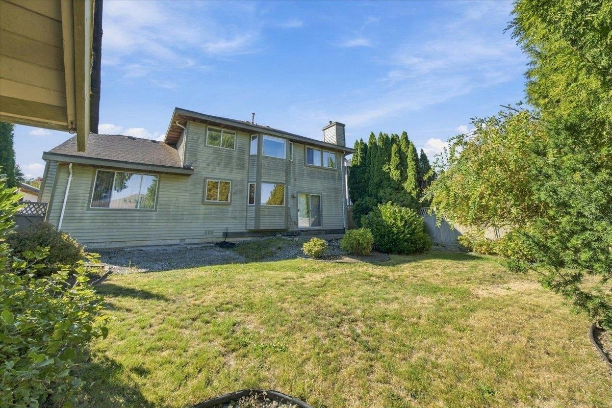 21583 126 Avenue, Maple Ridge, BC, V4R 2H1 - 29