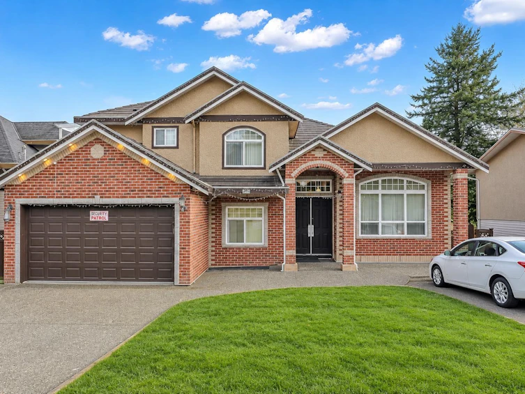 14078 68 Avenue, Surrey, BC, V3W 2H2